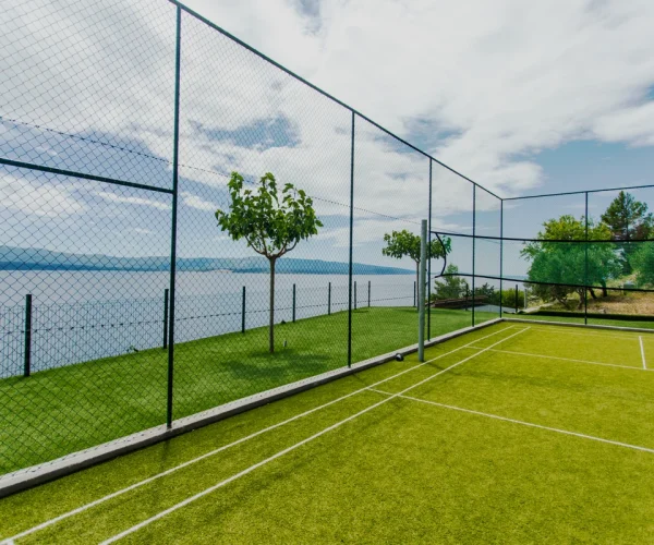 camping aloa in brac hvar volleybalveld