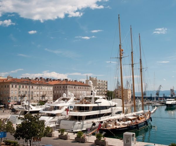 De haven van Rijeka